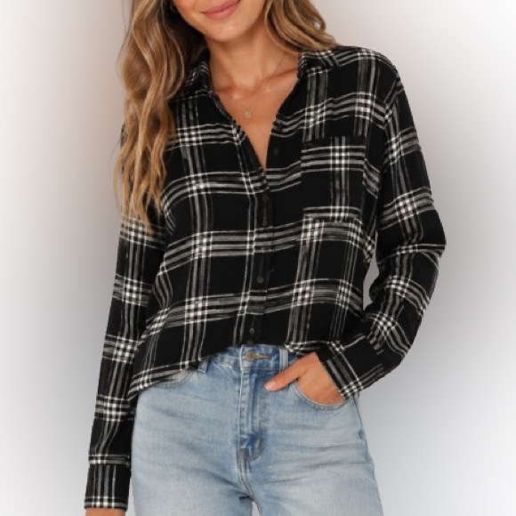 Hollister Womens Black White Plaid Button Front Shirt Long Sleeve Casual Size M
